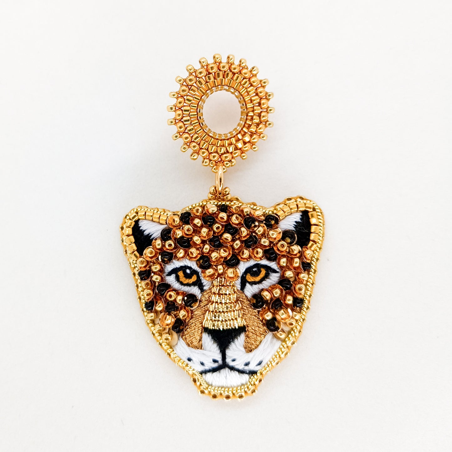 Boucles d'oreilles Jaguar