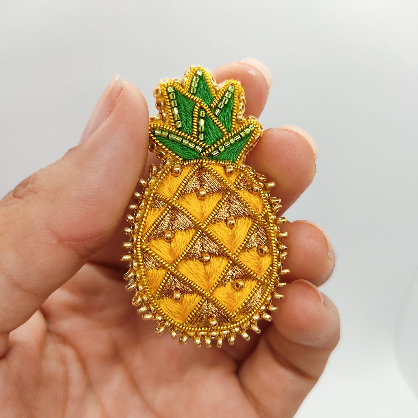 Broche Piña
