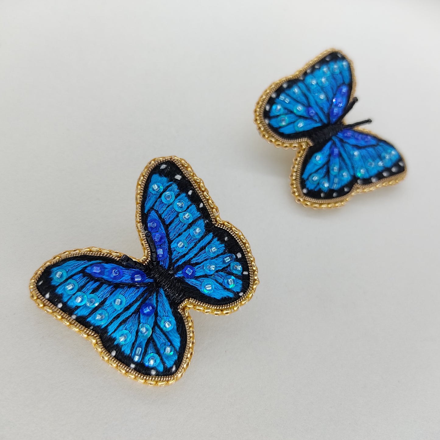 Boucles d'oreilles Morpho
